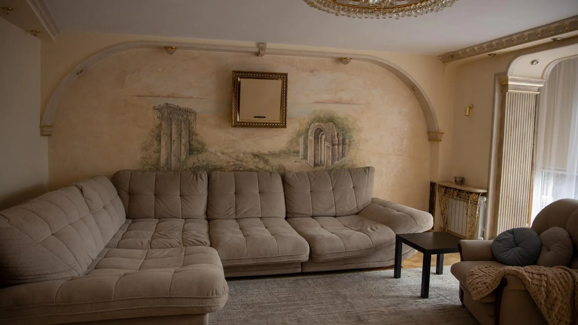 Appartamento Квартира В Историческом Центре Almaty